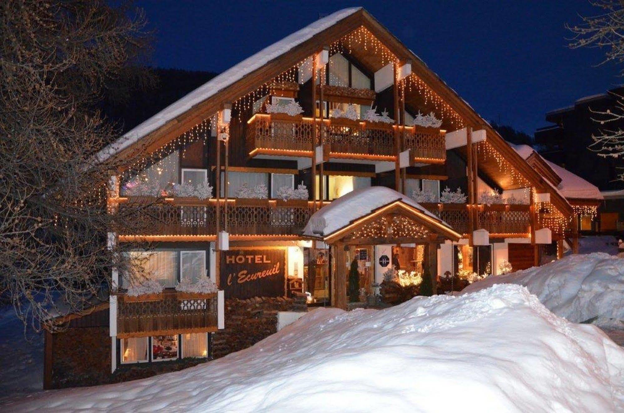 Hôtel Ecureuil Vars  Exterior foto